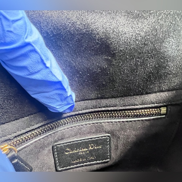 🩷Sold🩷Good condition lady Dior mini - Picture 2 of 9